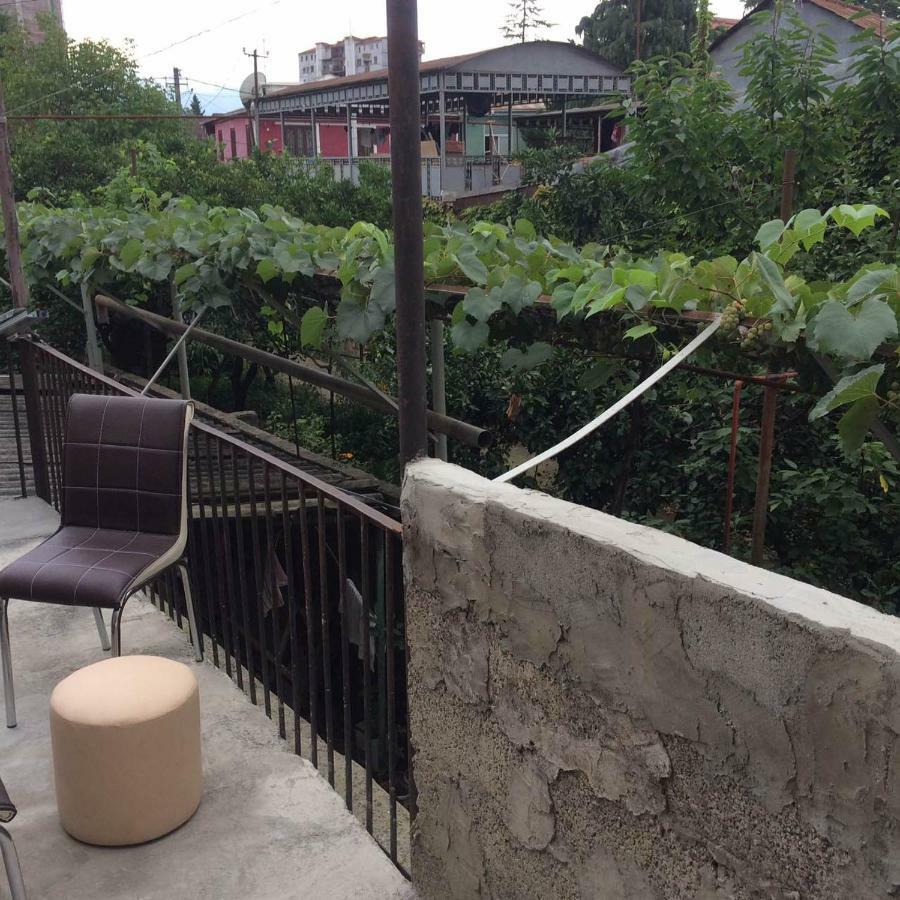 Batumi Guesthouse 28A Exterior foto